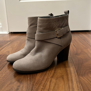 Cole Haan Rhinecliff booties‎